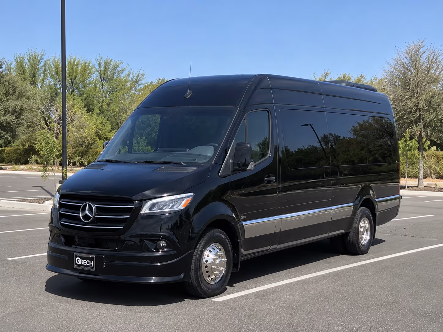 livonia wine tour transportation